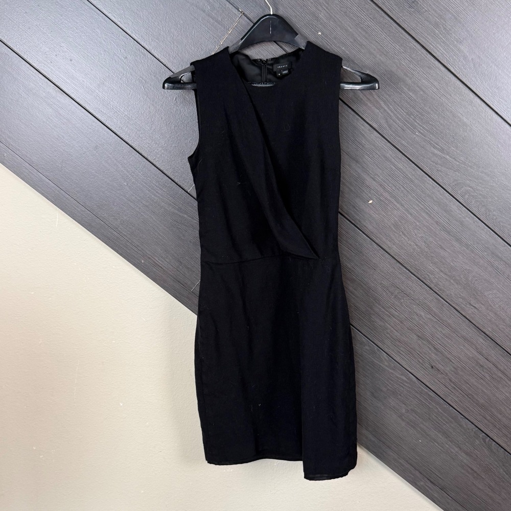 Theory Women's Size 0 Black Wool Blend Draped Wrap Sheath Dress Sleeveless